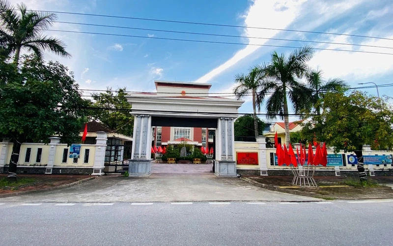 HCTECH làm việc với phường Ba Đồn, Quảng Trị: đề xuất giải pháp chuyển đổi số dùng chung và ứng dụng AI trong quản lý, điều hành
