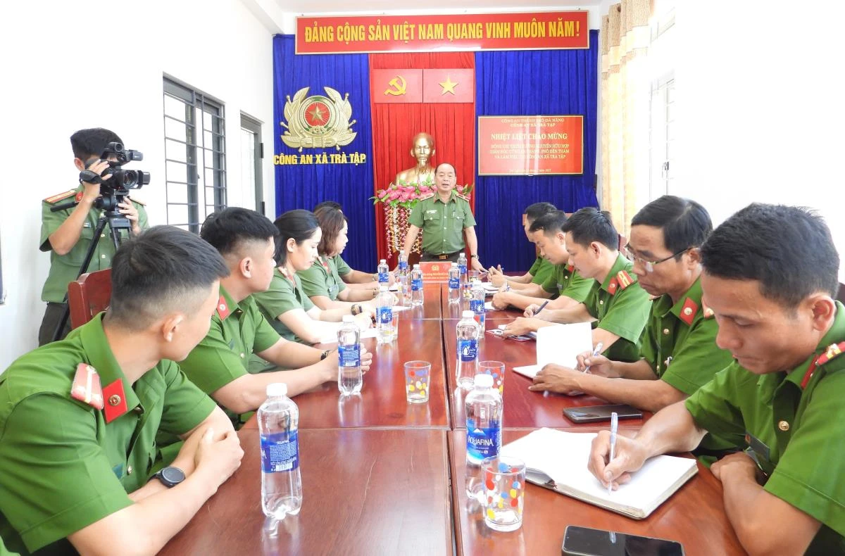 HCTECH trình bày giải pháp Camera AI thông minh tại Công an xã Trà Tập - Đà Nẵng